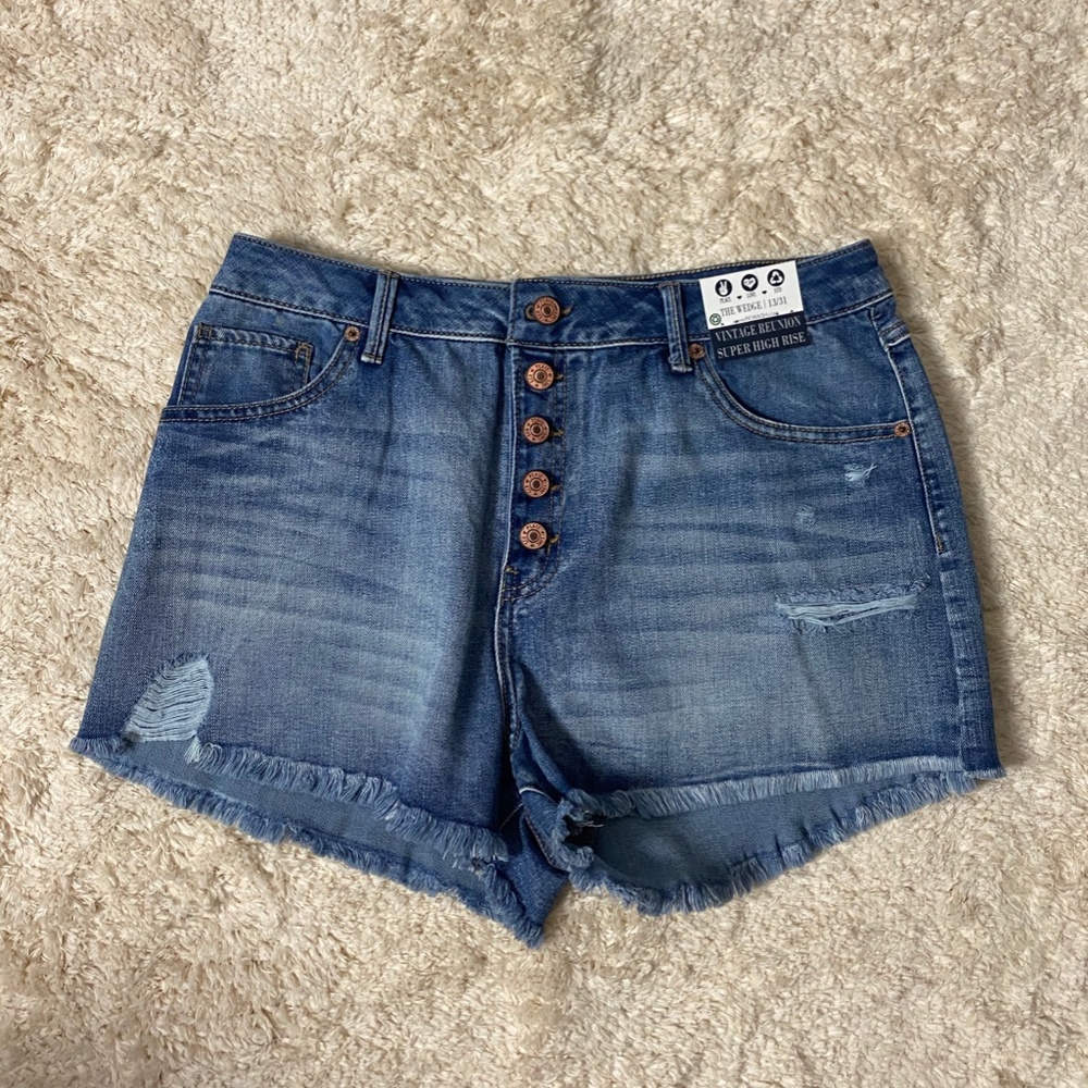 NWT Rewash Distressed Super High Rise Jean Shorts